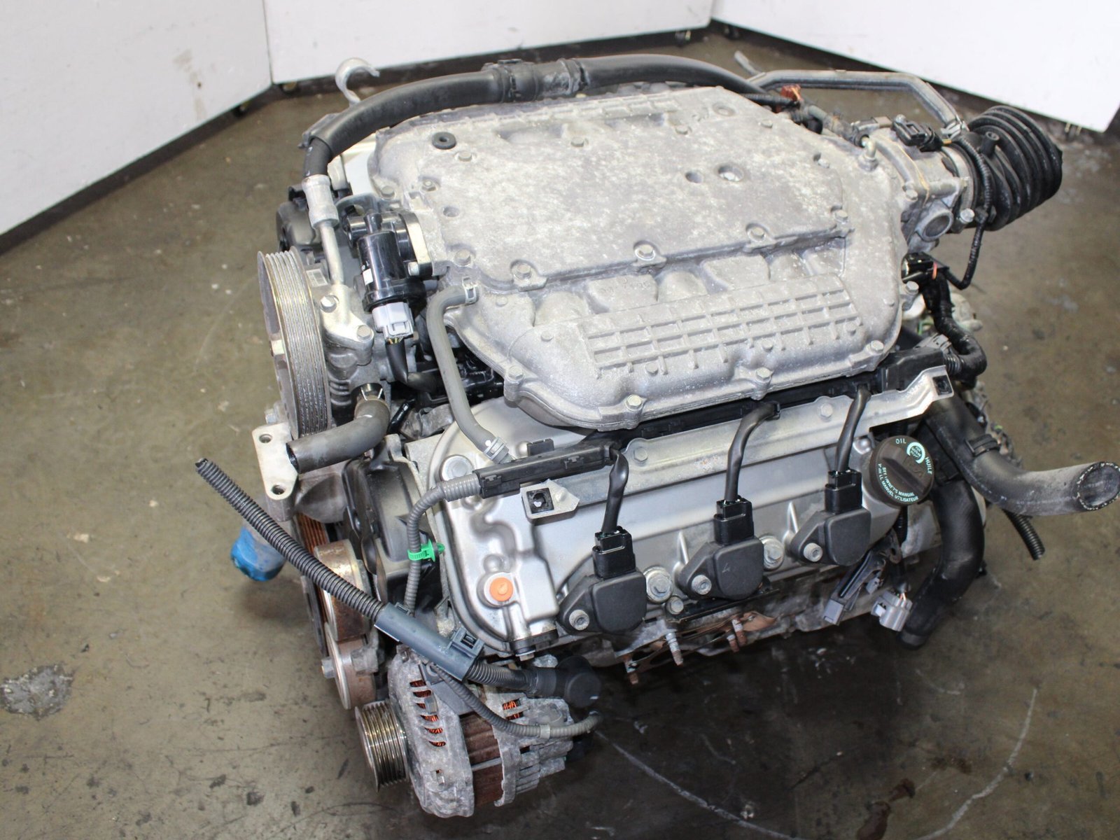 JDM 2003-2007 Honda Accord V6 Motor J30A-VCM 3.0L 6 Cyl (Engine Only) - Image 3