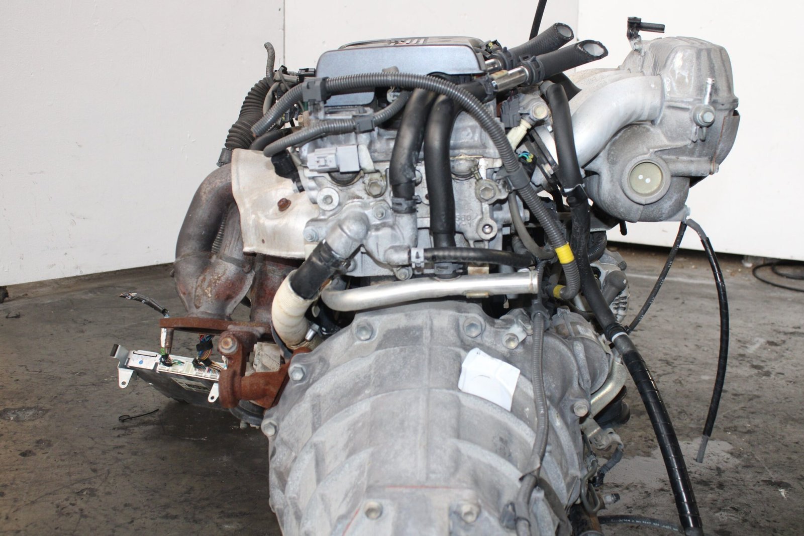 JDM 1998-2005 Toyota Altezza SXE10 3SGE 2.0L Engine Manual Transmission - Image 10
