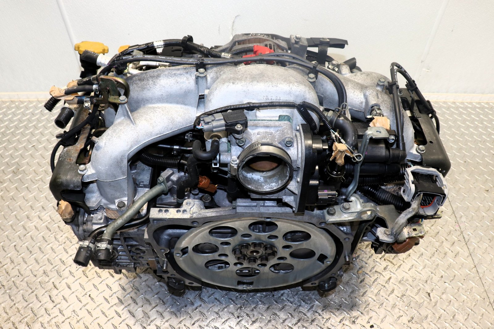 2000-2005 Subaru Outback 2.5L SOHC Non-AVCS JDM Engine EJ25 | Replacement Motor - Image 5