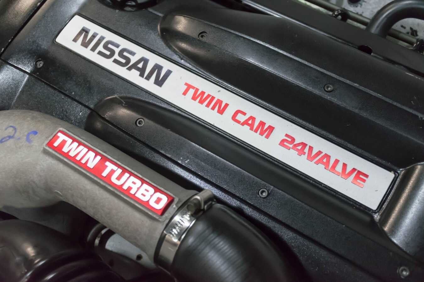 Used jdm Nissan Skyine GTR R32 RB26DET Complete Engine with Ecu and Harness for Sale - Image 2