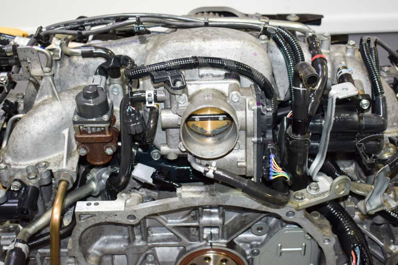 Compression Tested with Low Miles EJ203 Subaru Engine Long Block Replacement for 99-05 Impreza Forester Legacy Outback for sale - Image 3