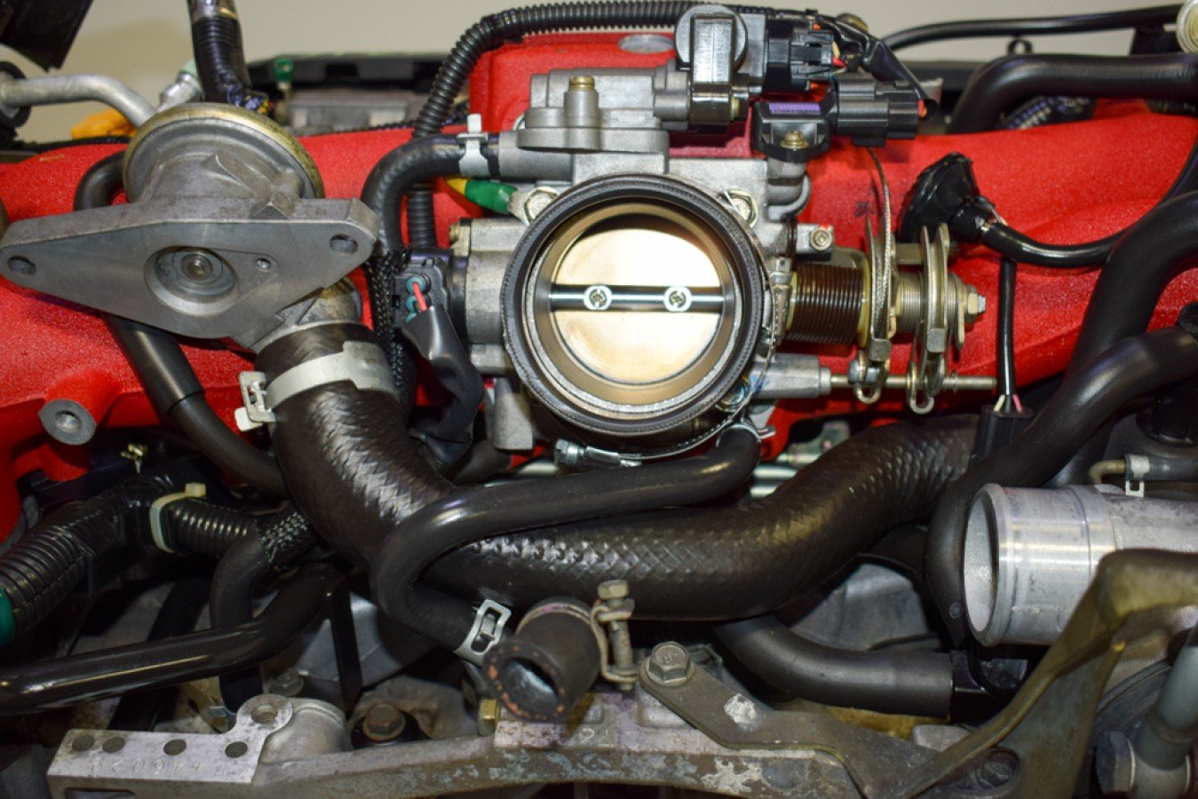 2002-2005 Subaru Impreza WRX STI EJ207 Version 7 Engine with VF30 Single Scroll Turbo, TMIC and Ecu for Sale. - Image 6