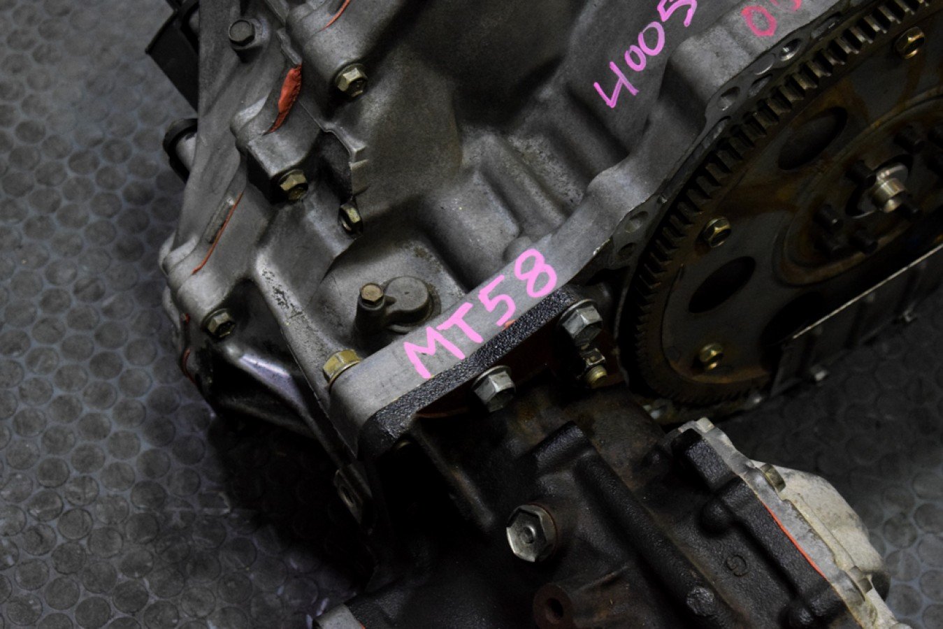 Clean and Low Mileage 99-03 Toyota Highlander/Lexus RX300 AWD 3.0L V6 automatic transmission for sale. - Image 9