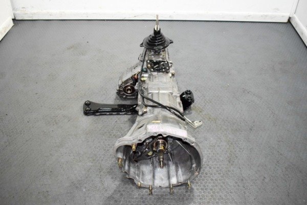 JDM 1989–1994 Nissan Skyline R32 GT-R FS5R30A 5-Speed AWD Manual Transmission – RB26DETT Push Type