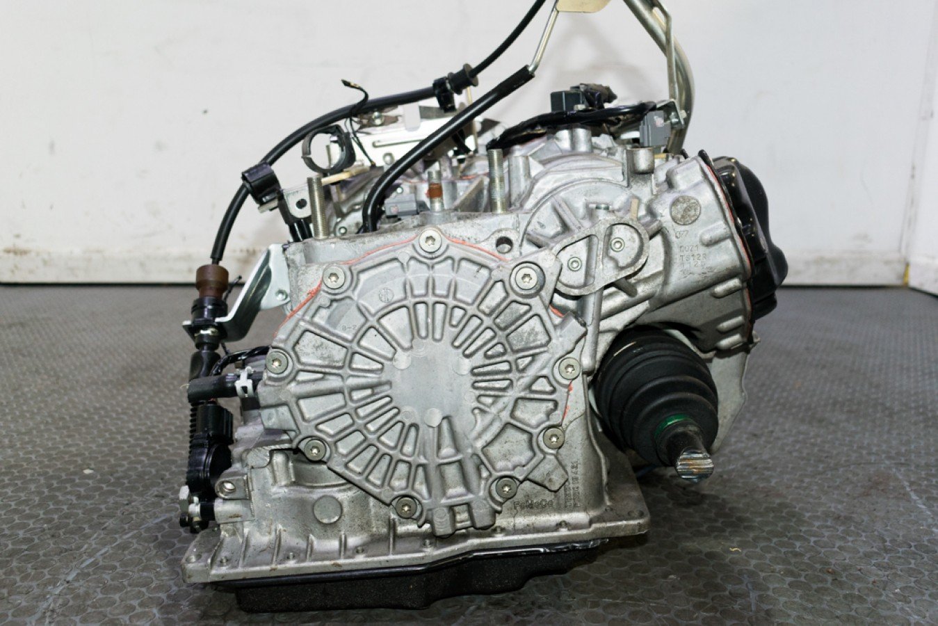 Clean and Low Mileage JDM 06-09 Mazda 6 Automatic Transmission L3 FWD - Image 4