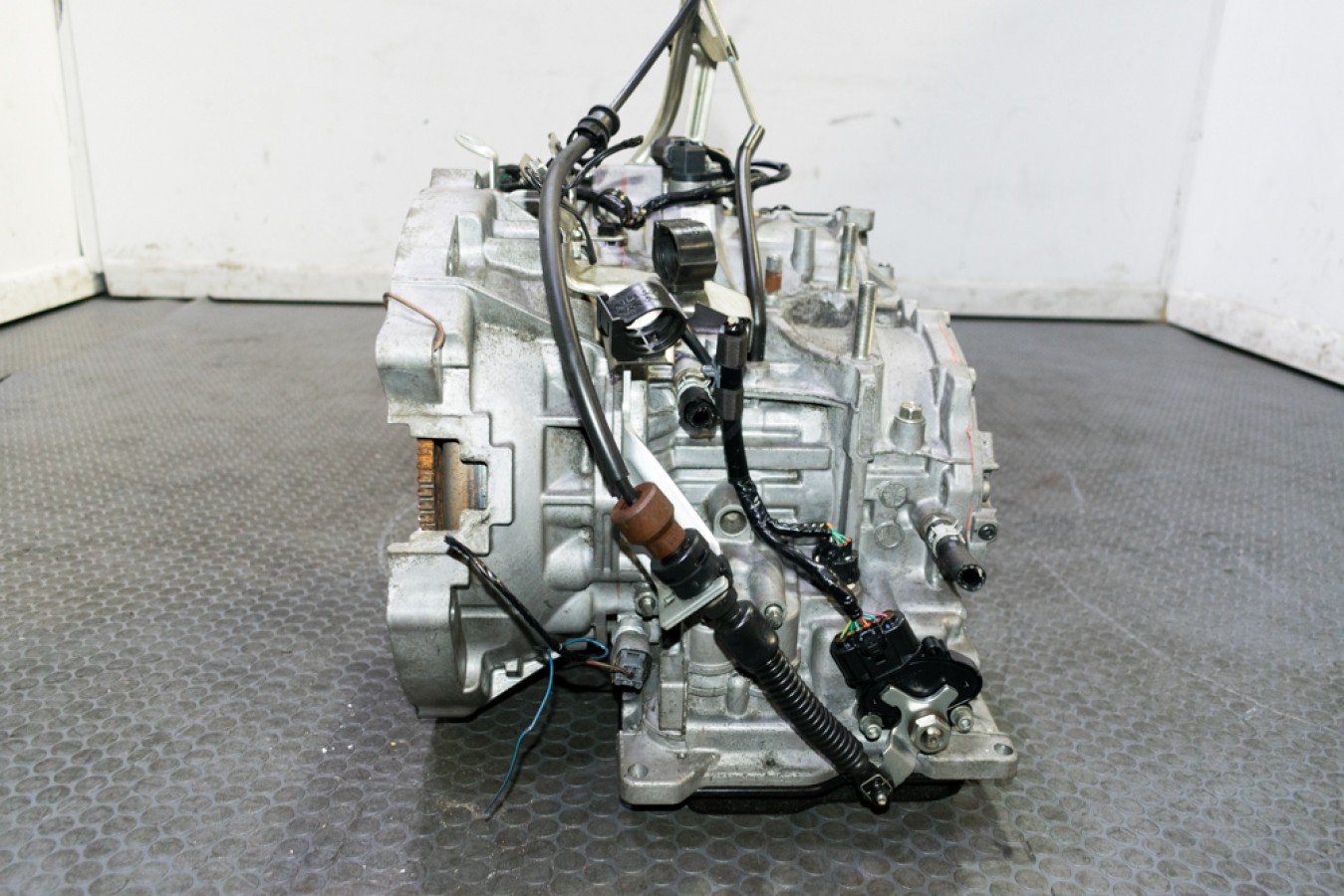 Clean and Low Mileage JDM 06-09 Mazda 6 Automatic Transmission L3 FWD - Image 7