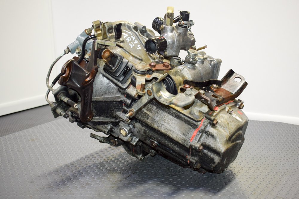 JDM Toyota MR2 88-91 4A-GZE 5MT LSD Transmission For Sale. - Image 3