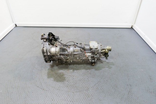JDM 98-01 Subaru Impreza 2.5RS Non Turbo Replacement 5 Speed Manual Transmission with 3.90 ratio TY752VSCAA.