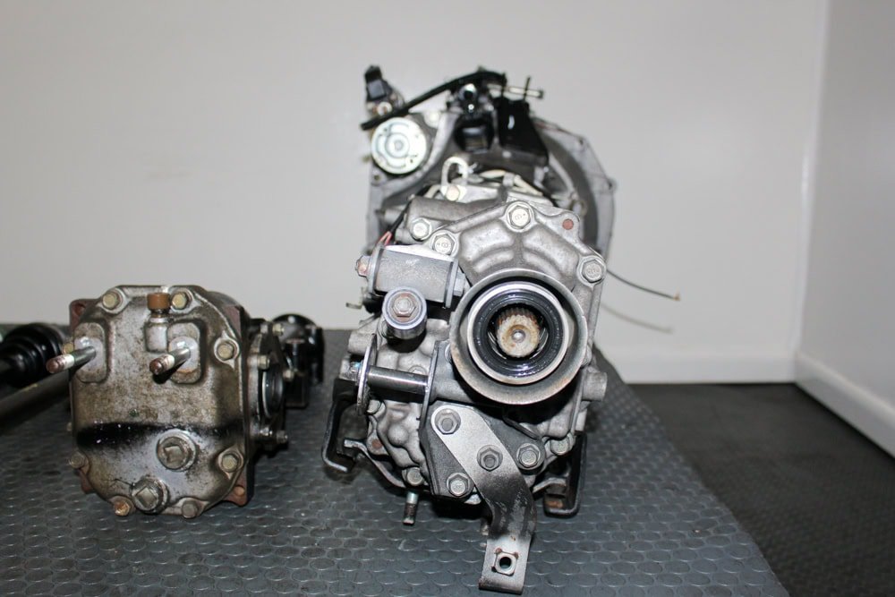 JDM Subaru WRX 5MT TY758V25AA 4.44 Diff Axles 2008–2014 AWD - Image 12
