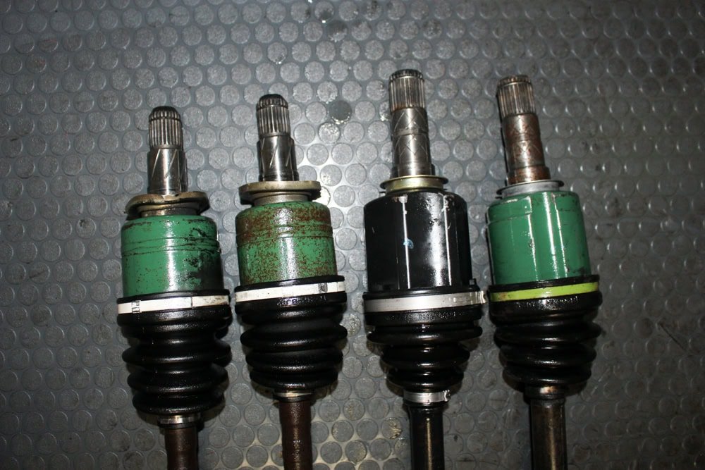 JDM Subaru WRX 5MT TY758V25AA 4.44 Diff Axles 2008–2014 AWD - Image 16