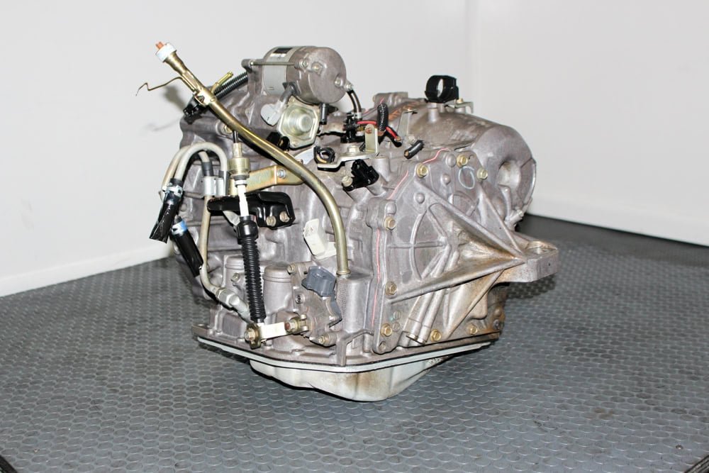 Low Mileage JDM Toyota Estima 3.0L AWD Automatic Transmission – Genuine OEM Replacement - Image 8