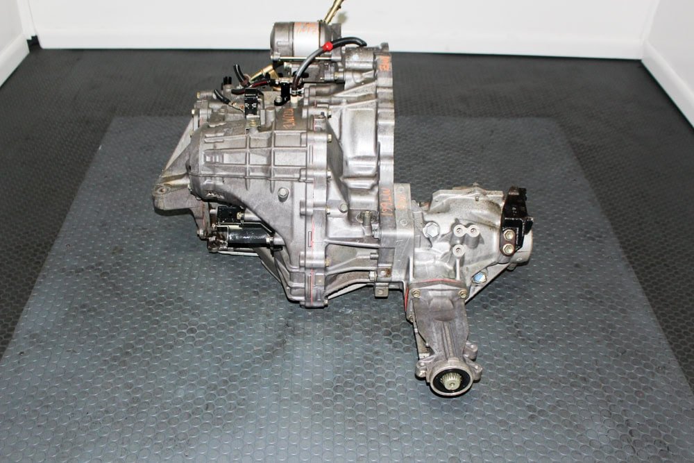 Low Mileage JDM Toyota Estima 3.0L AWD Automatic Transmission – Genuine OEM Replacement - Image 13